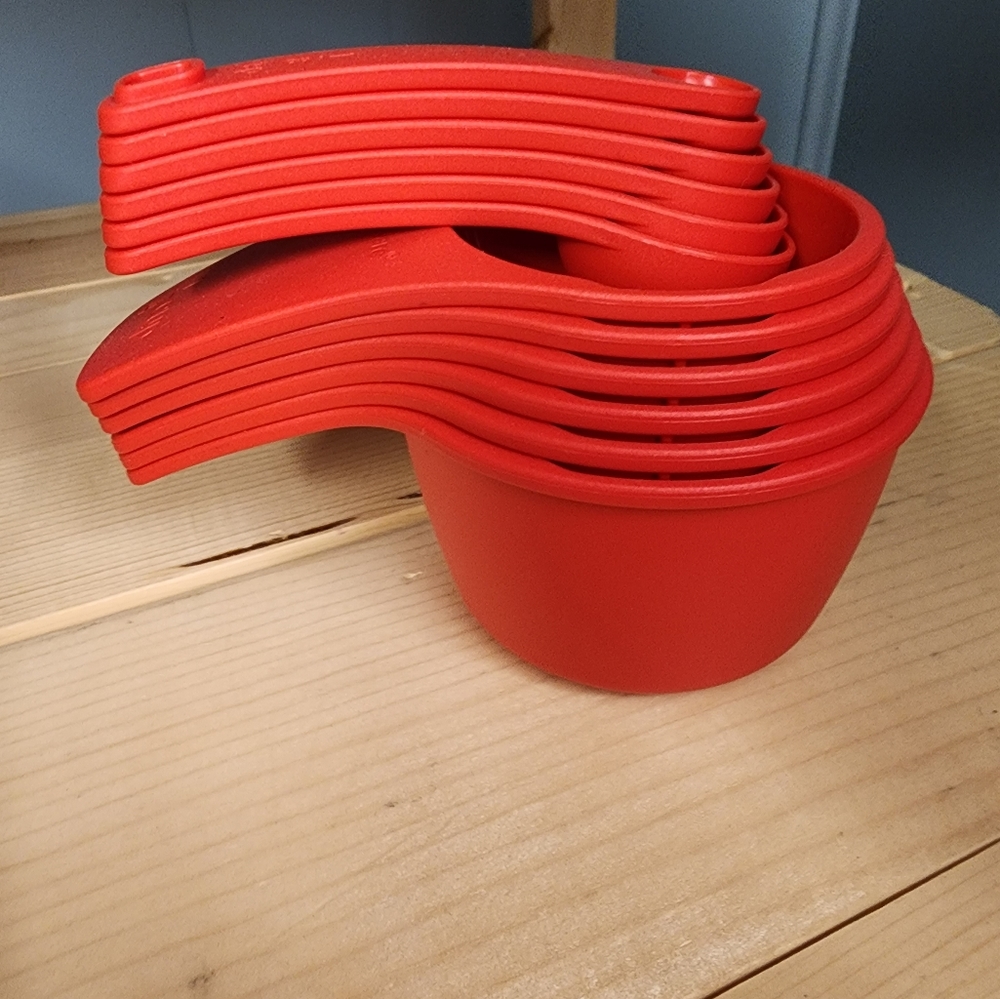 Red Tupperware Measuring Mates Set